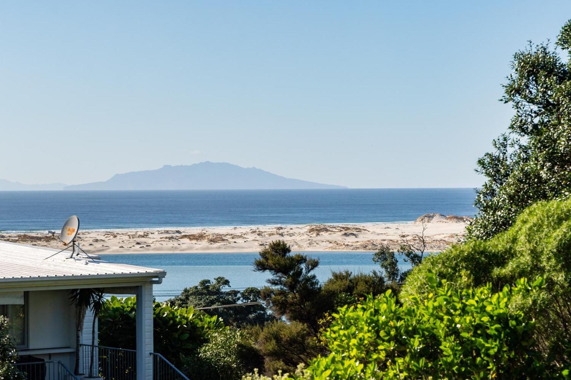 19Th Hole Getaway - Mangawhai Holiday Home Extérieur photo